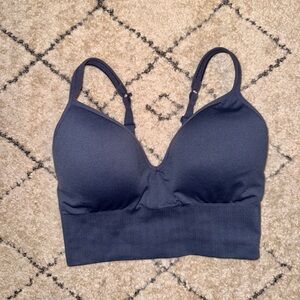 Athleta embrace bra d-dd